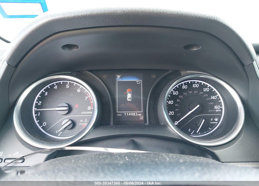 2018 TOYOTA CAMRY SE VIN: 4T1B11HKXJU597682