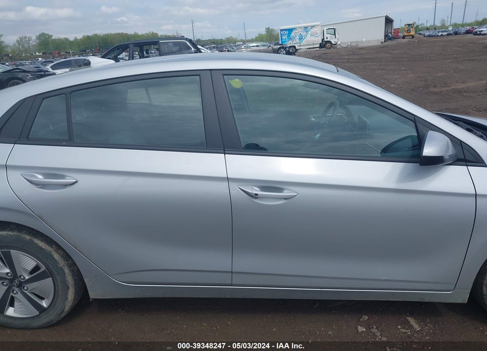 2021 HYUNDAI IONIQ HYBRID BLUE VIN: KMHC65LC1MU253112