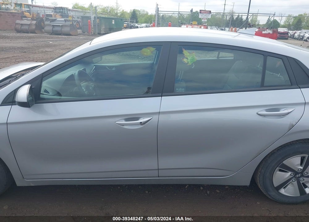 2021 HYUNDAI IONIQ HYBRID BLUE VIN: KMHC65LC1MU253112