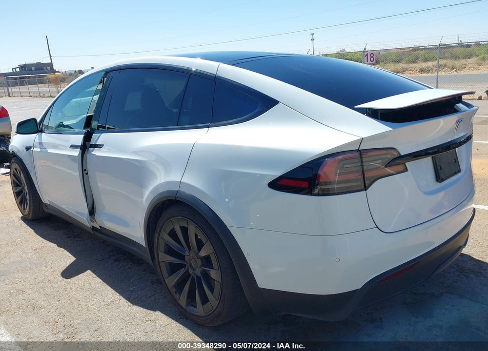 2022 TESLA MODEL X DUAL MOTOR ALL-WHEEL DRIVE/PLAID TRI MOTOR ALL-WHEEL DRIVE VIN: 7SAXCDE50NF341928