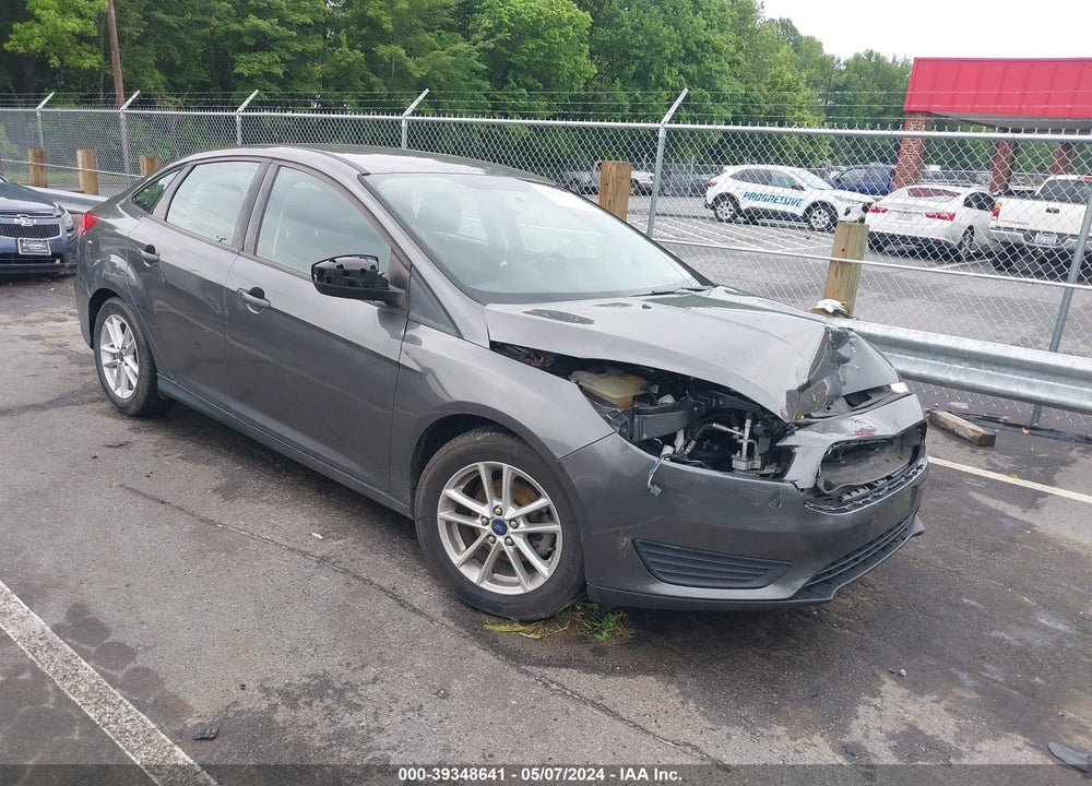 2015 FORD FOCUS SE VIN: 1FADP3F23FL205509