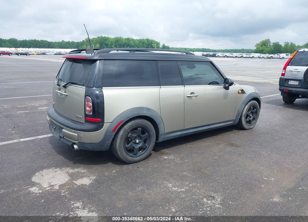 2011 MINI COOPER CLUBMAN VIN: WMWZF3C55BTY00838