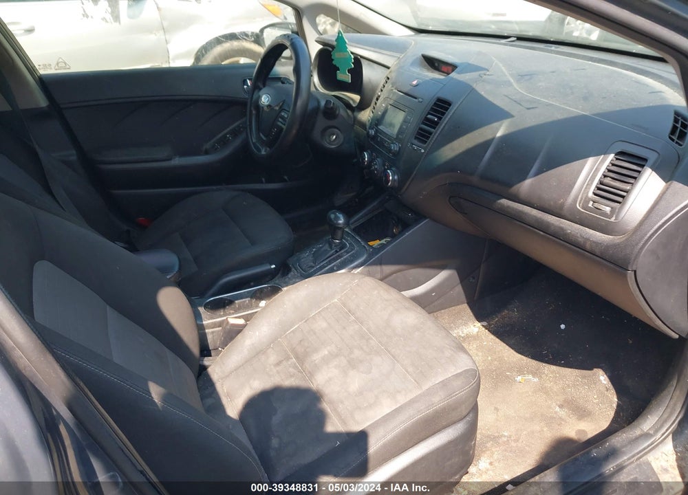 2016 KIA FORTE EX VIN: KNAFX4A86G5491363
