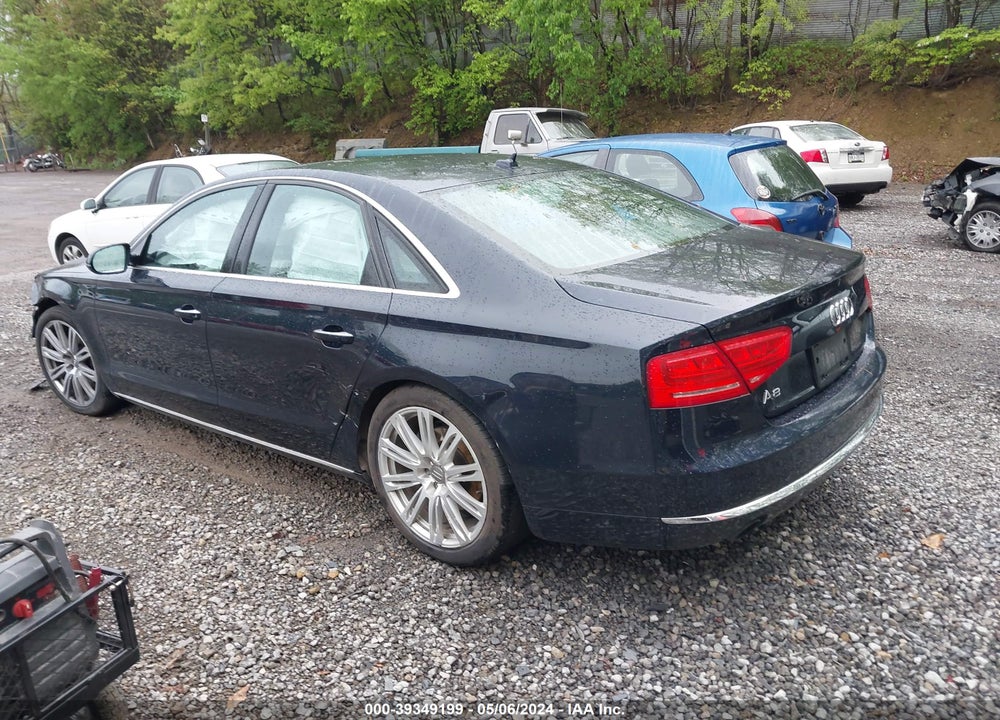 2014 AUDI A8 3.0T VIN: WAUAGAFD8EN004532