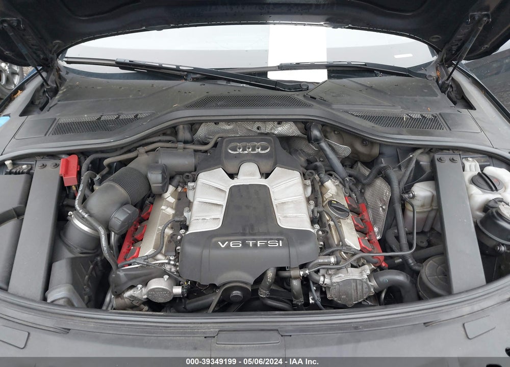 2014 AUDI A8 3.0T VIN: WAUAGAFD8EN004532