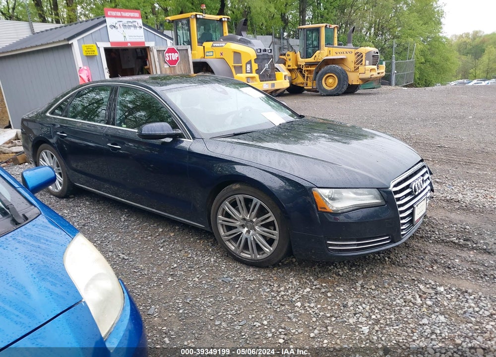 2014 AUDI A8 3.0T VIN: WAUAGAFD8EN004532