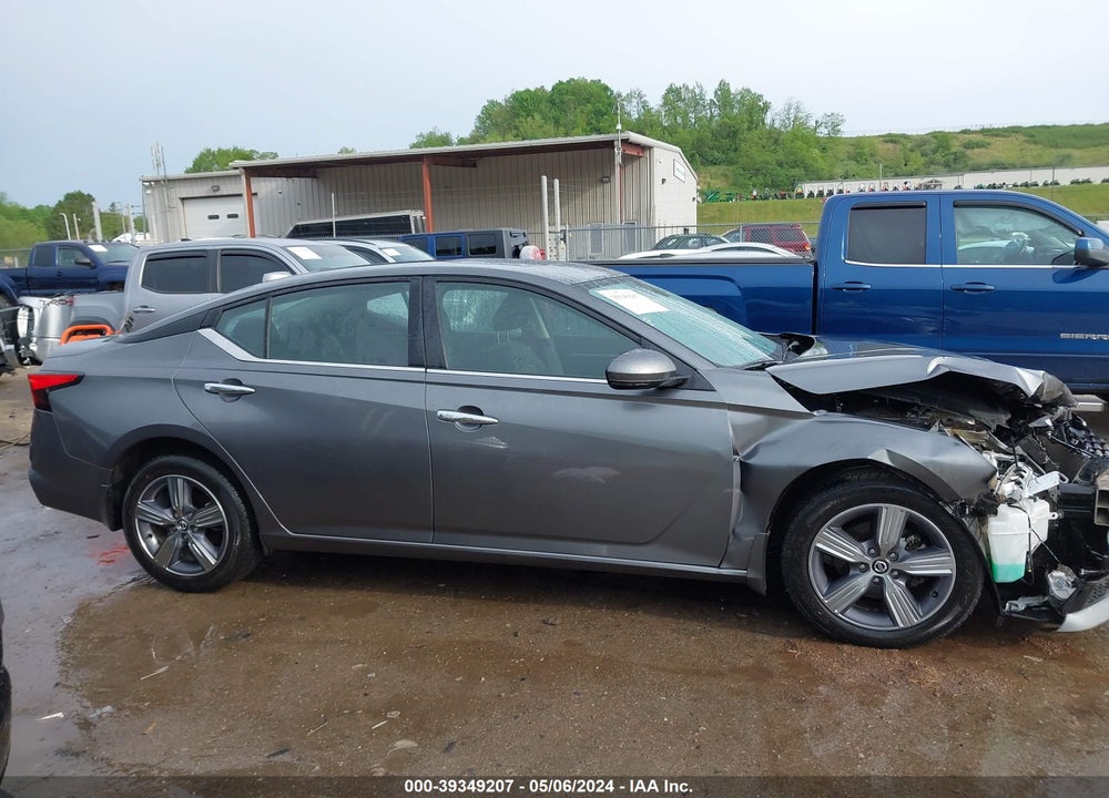 2022 NISSAN ALTIMA SV INTELLIGENT AWD VIN: 1N4BL4DW9NN411631