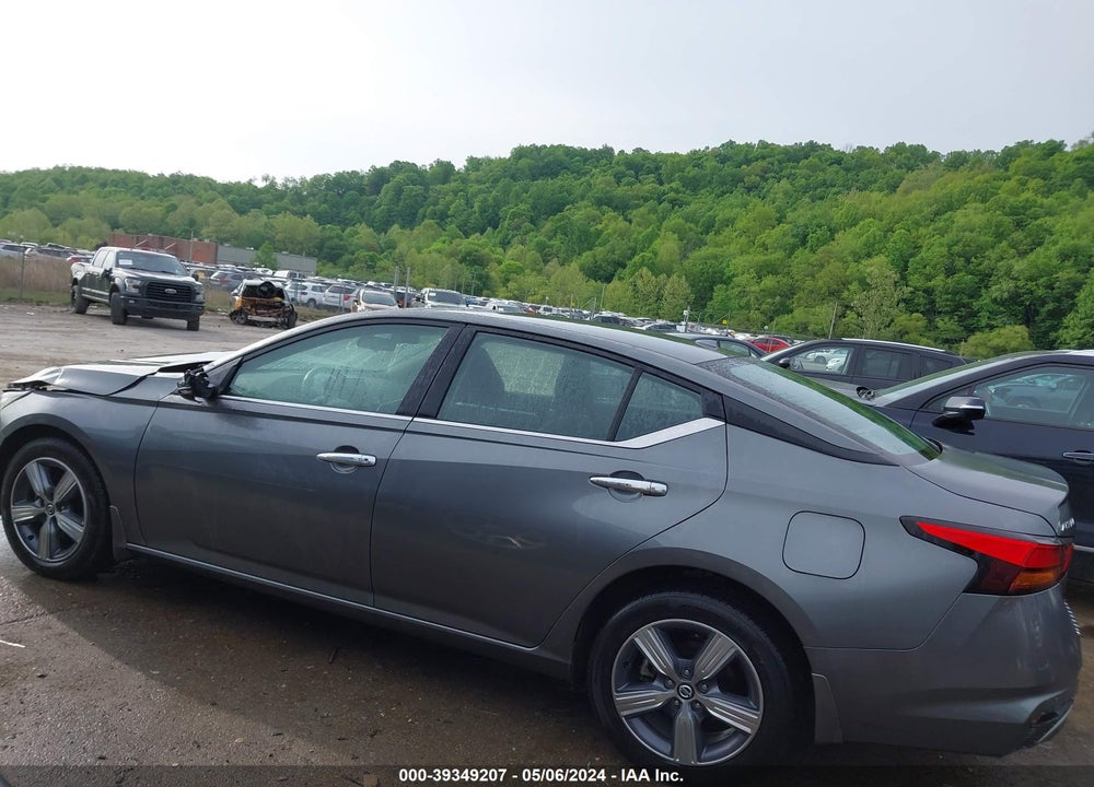 2022 NISSAN ALTIMA SV INTELLIGENT AWD VIN: 1N4BL4DW9NN411631