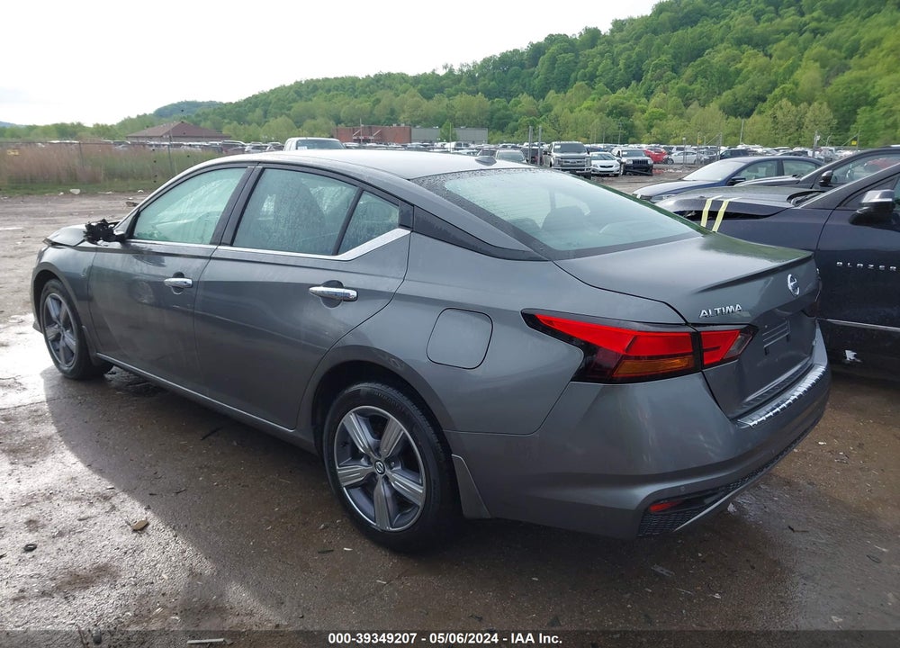 2022 NISSAN ALTIMA SV INTELLIGENT AWD VIN: 1N4BL4DW9NN411631