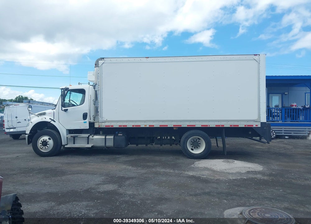 2017 FREIGHTLINER M2 106 VIN: 3ALACXCY8HDHZ2527