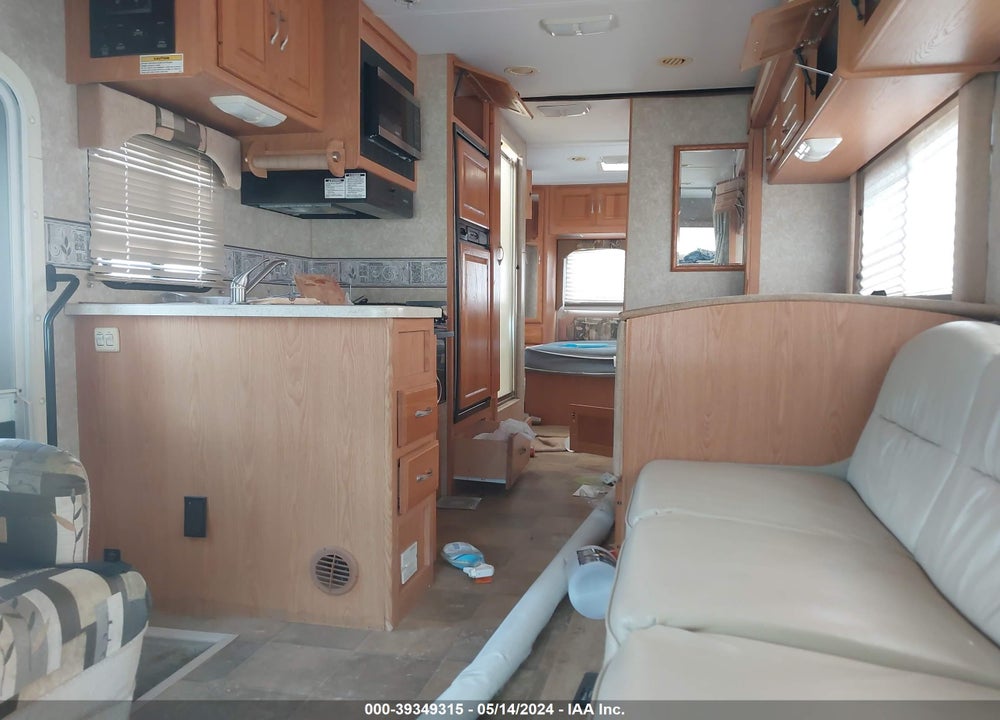 2006 FORD E-450 CUTAWAY VIN: 1FDXE45S36HA96908