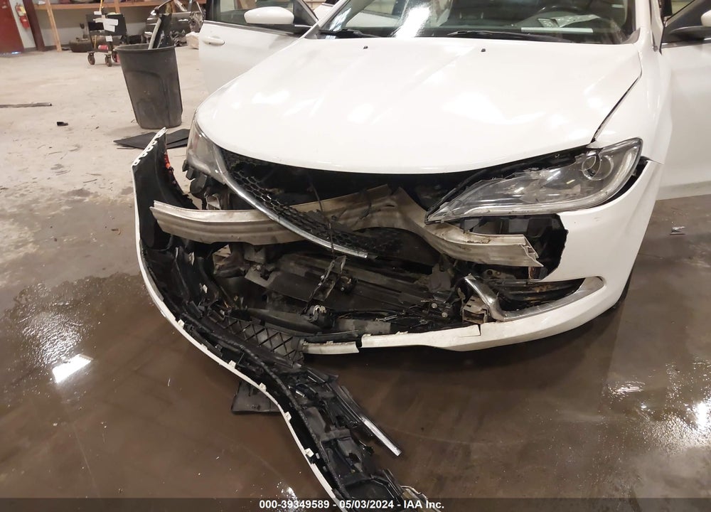 2016 CHRYSLER 200 LIMITED VIN: 1C3CCCAB1GN174568