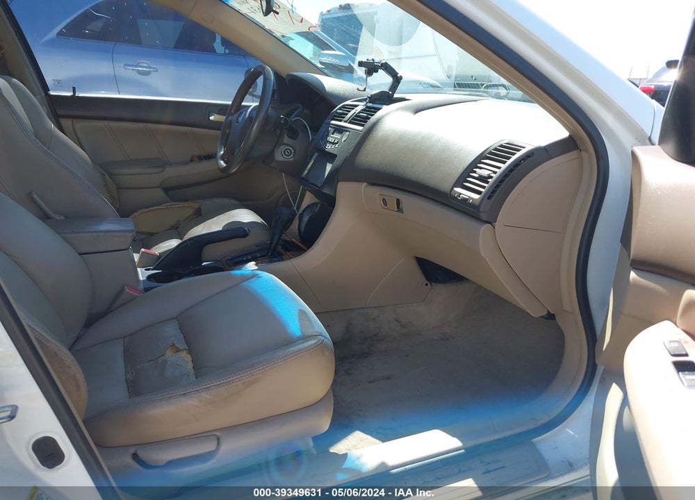 2005 HONDA ACCORD 2.4 EX VIN: 1HGCM56735A140324