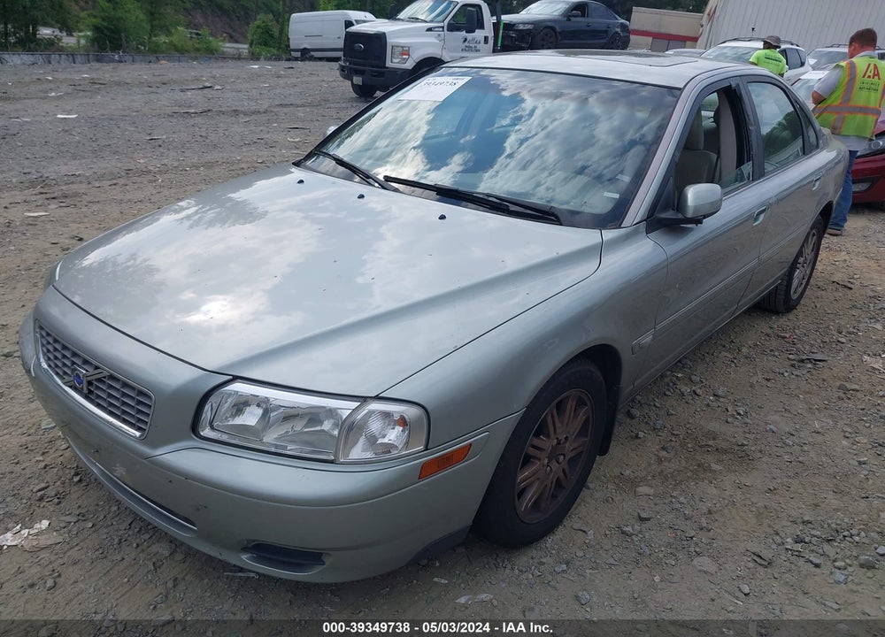 2004 VOLVO S80 2.5T VIN: YV1TS59H941381872