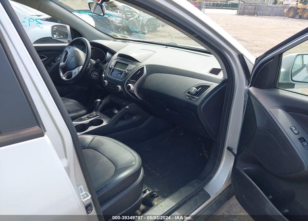 2012 HYUNDAI TUCSON GLS VIN: KM8JUCAC4CU456210
