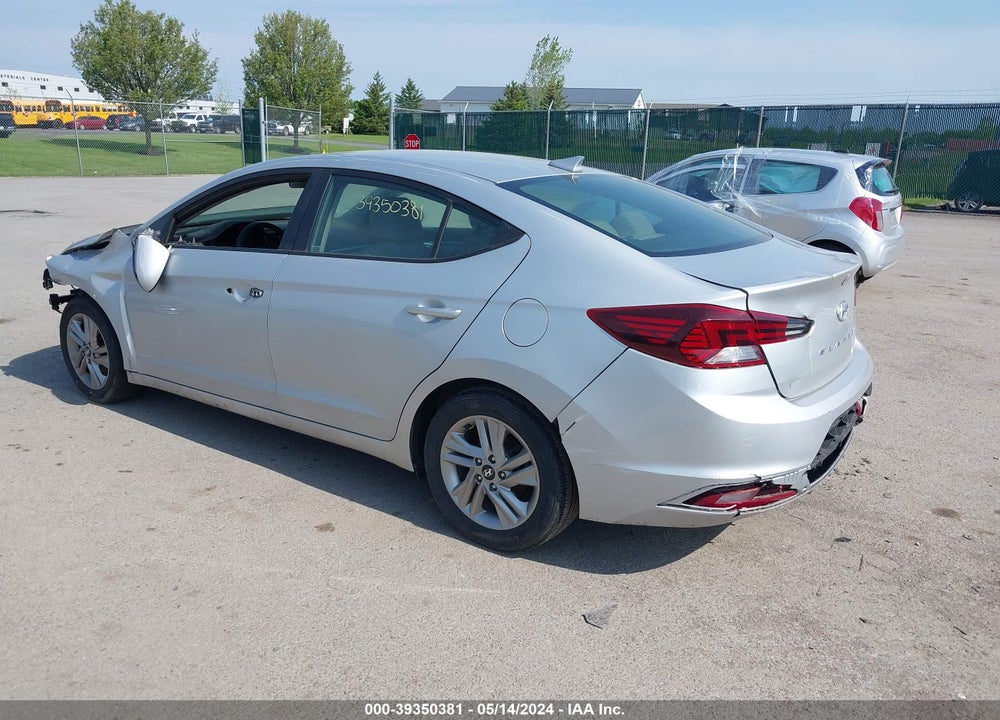 2019 HYUNDAI ELANTRA SEL VIN: KMHD84LF4KU743771
