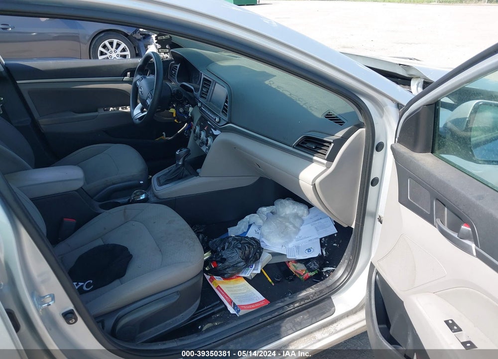2019 HYUNDAI ELANTRA SEL VIN: KMHD84LF4KU743771