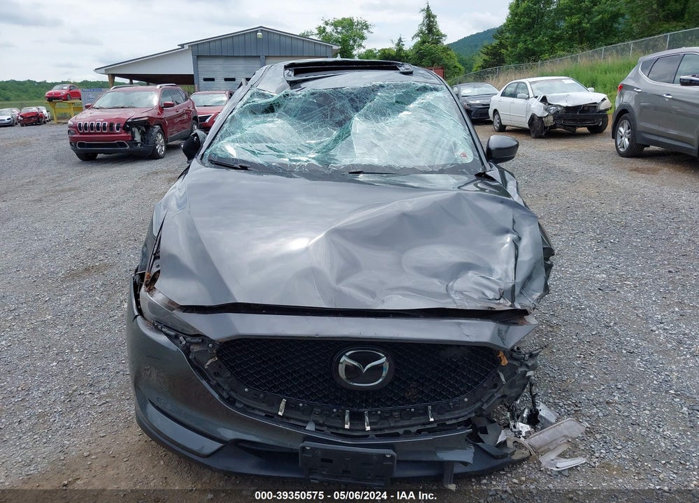 2017 MAZDA CX-5 GRAND TOURING VIN: JM3KFBDL1H0221231