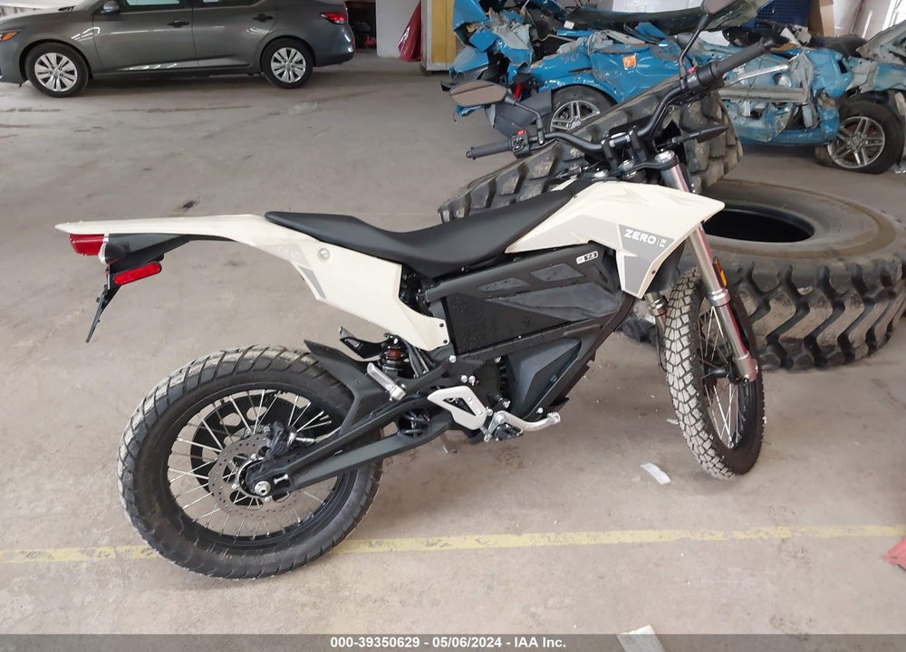 2022 ZERO MOTORCYCLES INC FX VIN: 538XXDZ45NCC18880