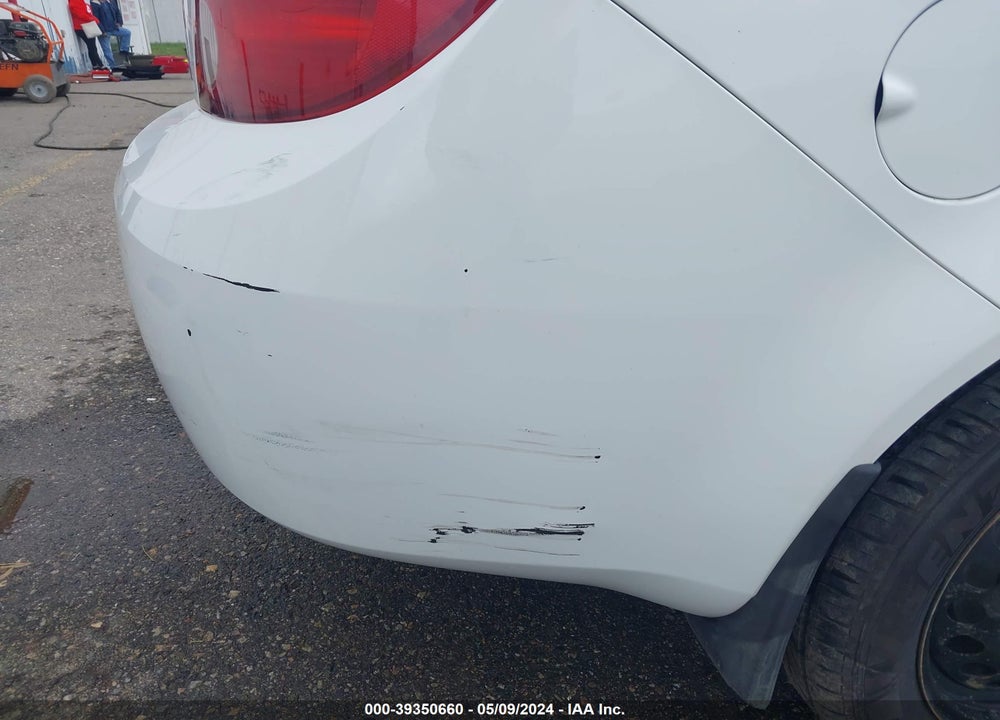 2009 CHEVROLET COBALT VIN: 1G1AS58H497123531