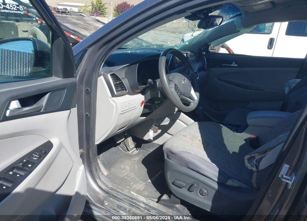 2020 HYUNDAI TUCSON VALUE VIN: KM8J3CA43LU244426