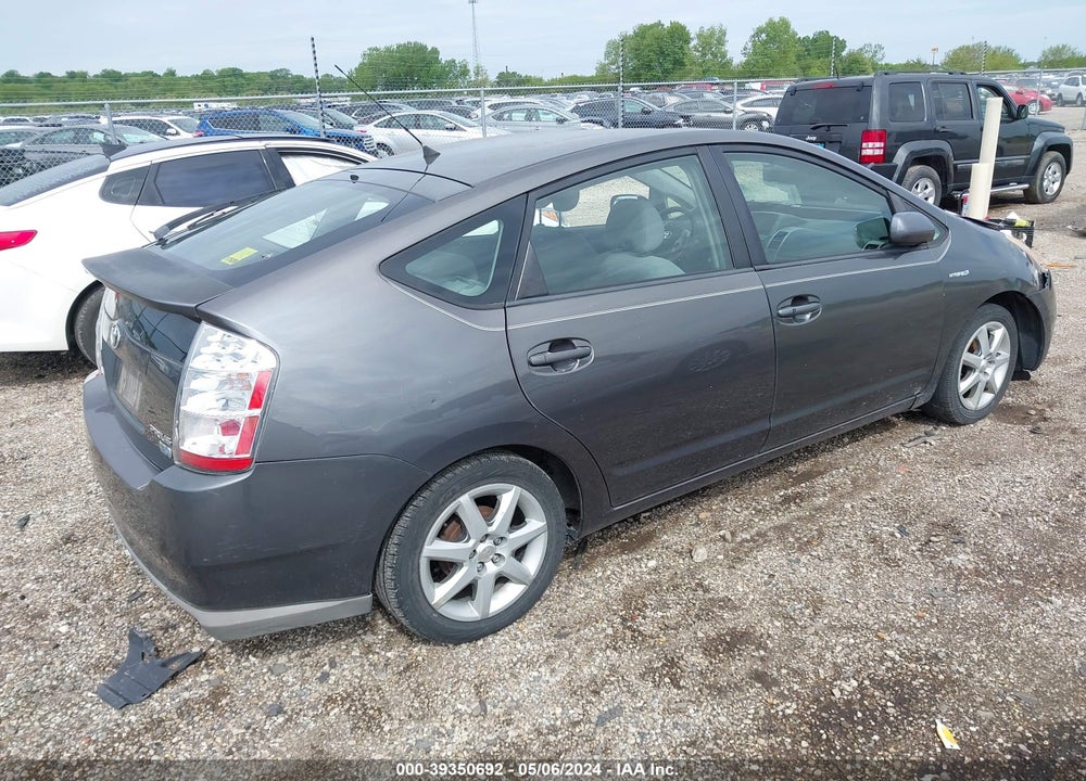 2008 TOYOTA PRIUS TOURING VIN: JTDKB20U583311158