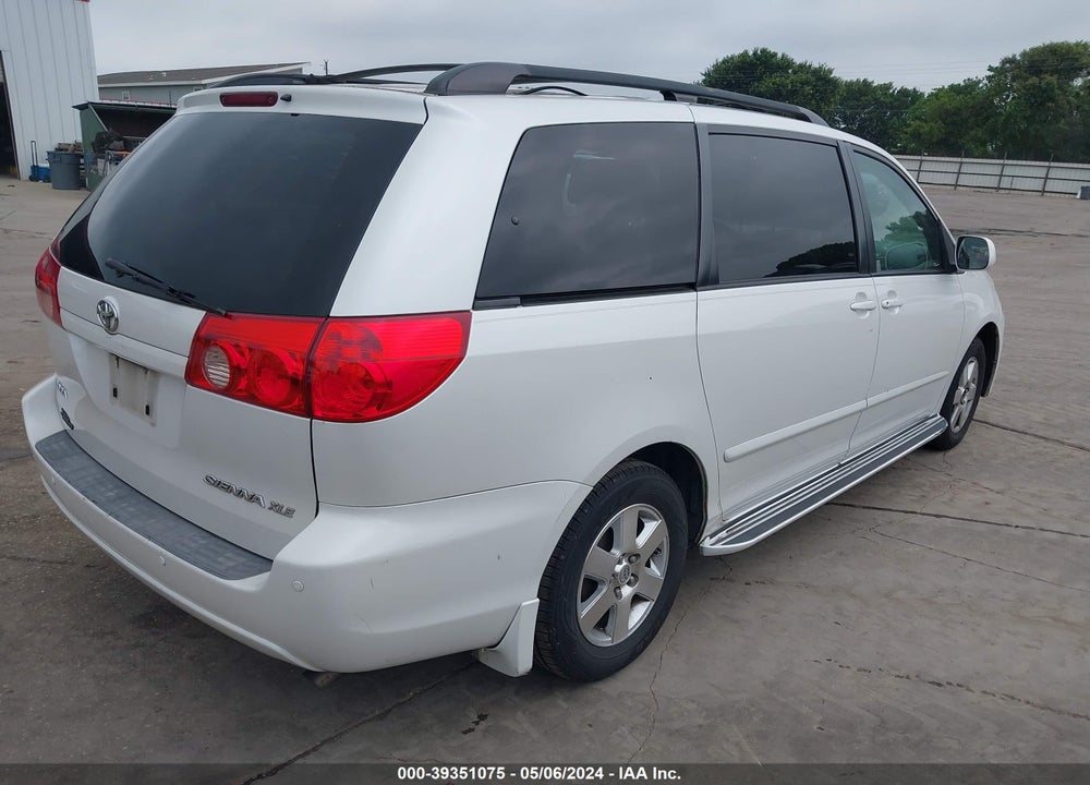 2007 TOYOTA SIENNA XLE VIN: 5TDZK22C77S089156