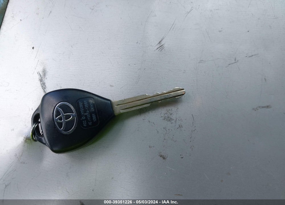 2012 TOYOTA YARIS LE VIN: JTDKTUD37CD538543