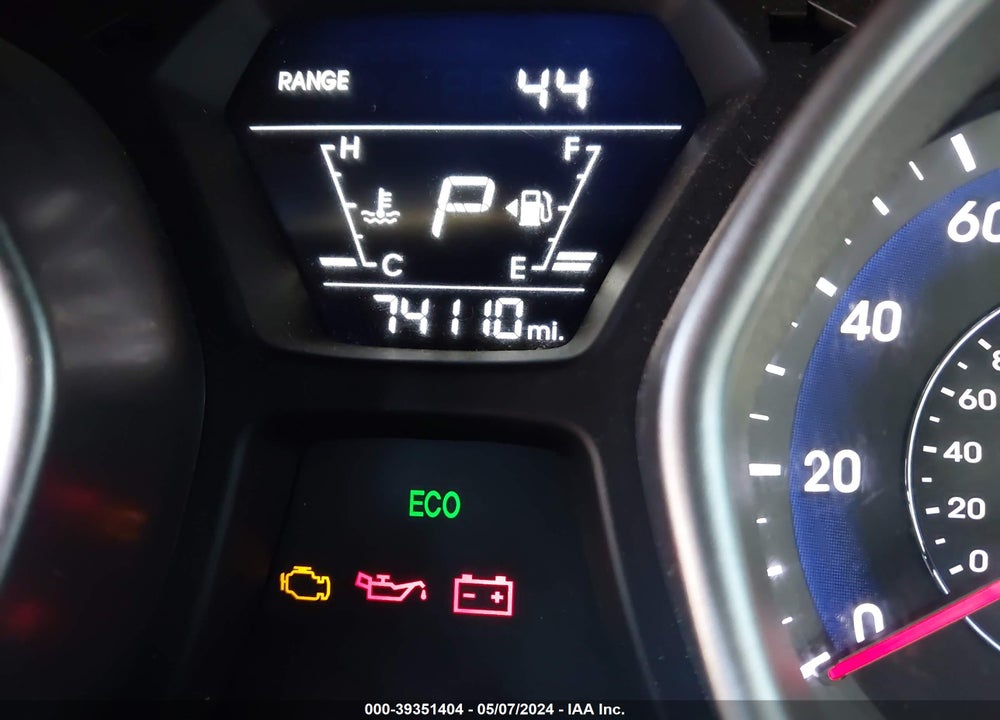 2016 HYUNDAI ELANTRA SE VIN: 5NPDH4AE1GH657222