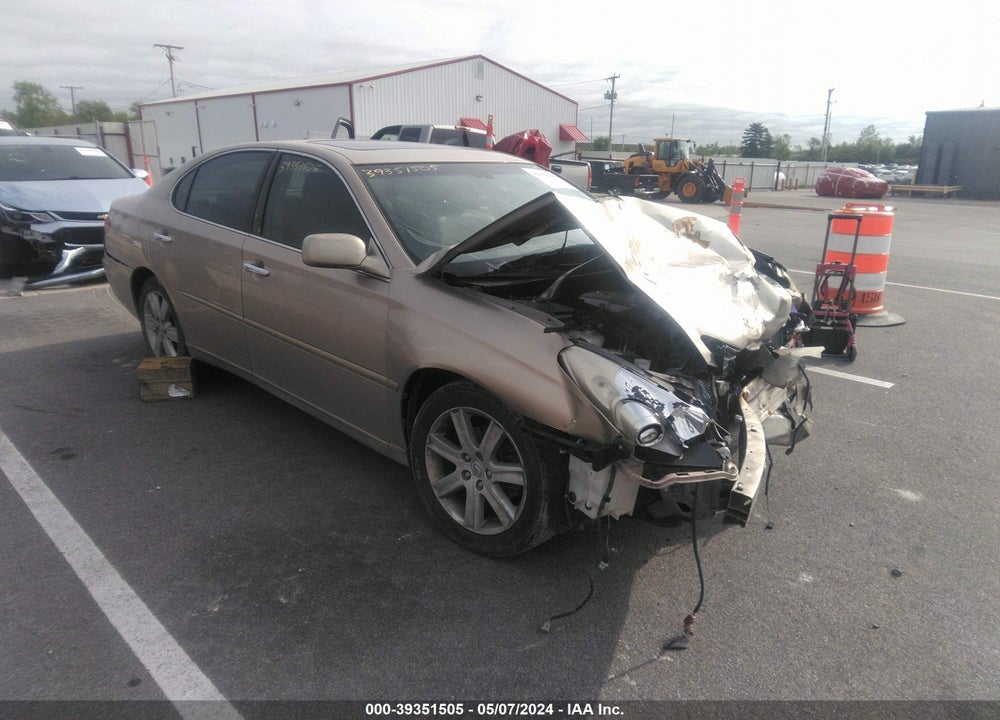 2005 LEXUS ES 330 VIN: JTHBA30G255140404