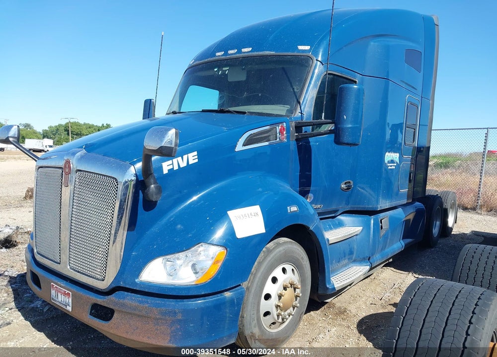 2019 KENWORTH T680 VIN: 1XKYDP9X5KJ187186