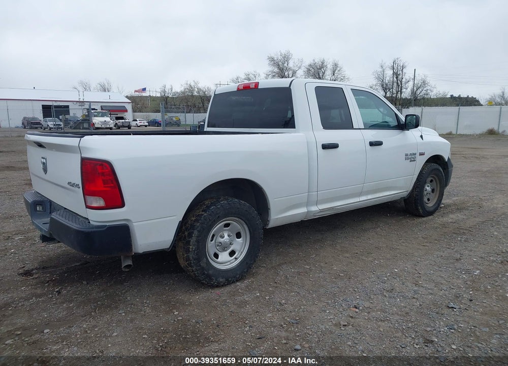 2019 RAM 1500 CLASSIC TRADESMAN QUAD CAB 4X4 6'4 BOX VIN: 1C6RR7FT5KS663151
