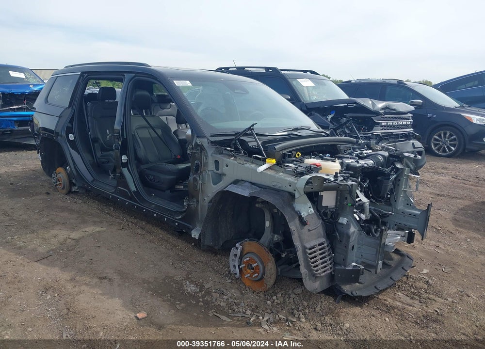 2024 JEEP GRAND CHEROKEE L LIMITED 4X4 VIN: 1C4RJKBG3R8549667
