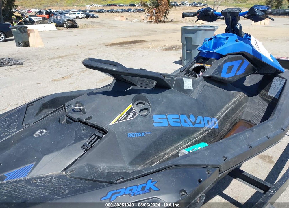 2023 SEADOO SPARK VIN: YDV22532J223