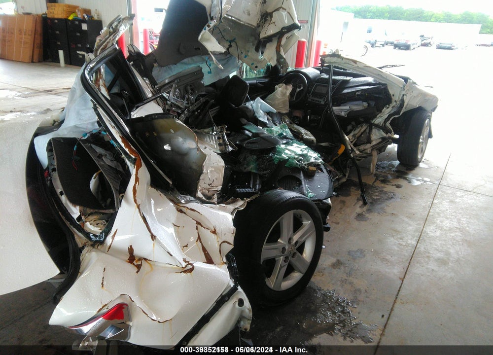 2012 TOYOTA CAMRY SE VIN: 4T1BF1FK8CU158083