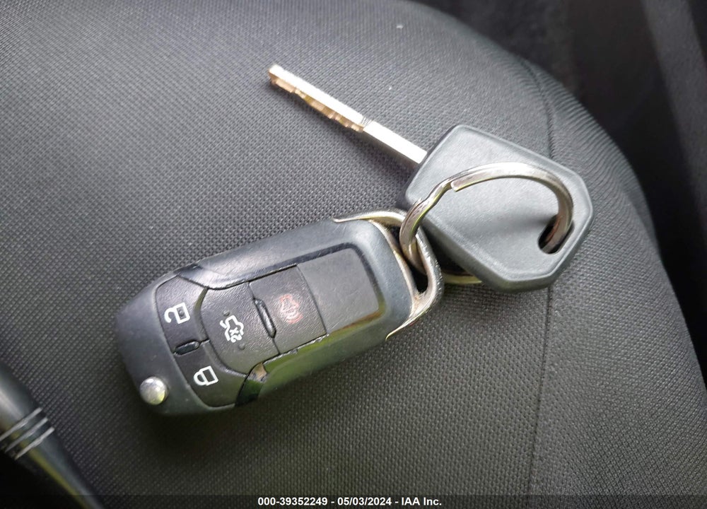 2013 FORD FUSION SE VIN: 3FA6P0H98DR297796