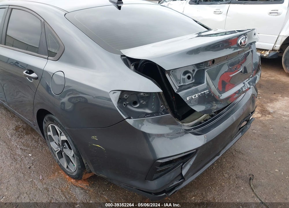 2020 KIA FORTE LXS VIN: 3KPF24AD6LE168363
