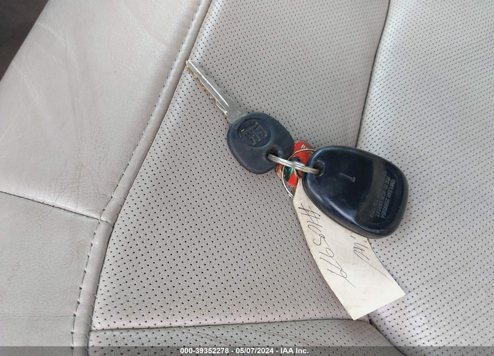 2005 CADILLAC DEVILLE STANDARD VIN: 1G6KD54Y45U221565