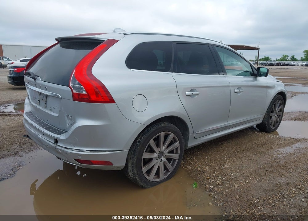 2017 VOLVO XC60 T5 INSCRIPTION VIN: YV440MDU3H2080820