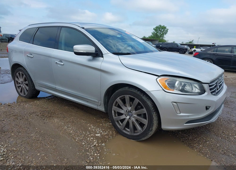 2017 VOLVO XC60 T5 INSCRIPTION VIN: YV440MDU3H2080820