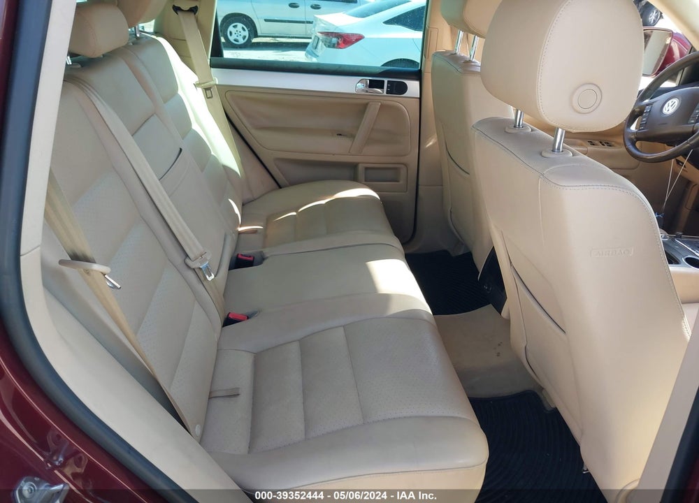 2009 VOLKSWAGEN TOUAREG 2 VR6 FSI VIN: WVGBE77L69D013890