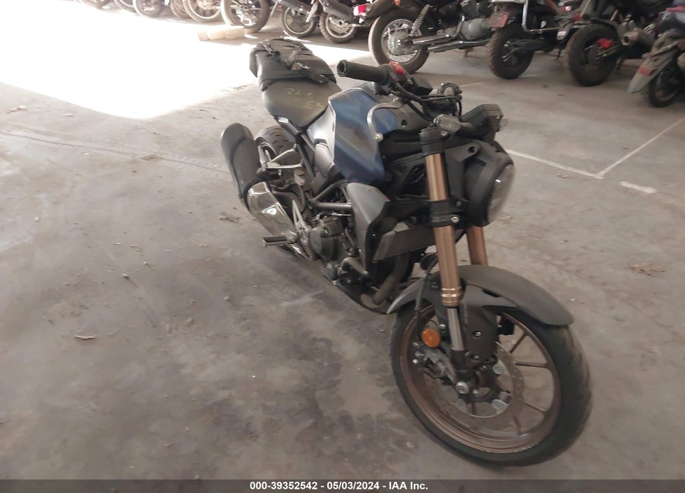 2022 HONDA CBF300 NA VIN: MLHNC5556N5200337