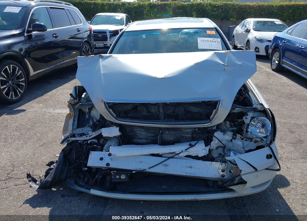 2002 LEXUS LS 430 VIN: JTHBN30F620068563