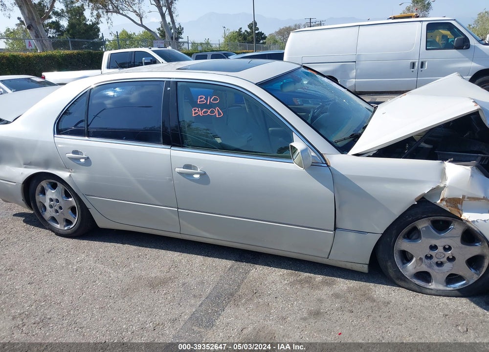 2002 LEXUS LS 430 VIN: JTHBN30F620068563