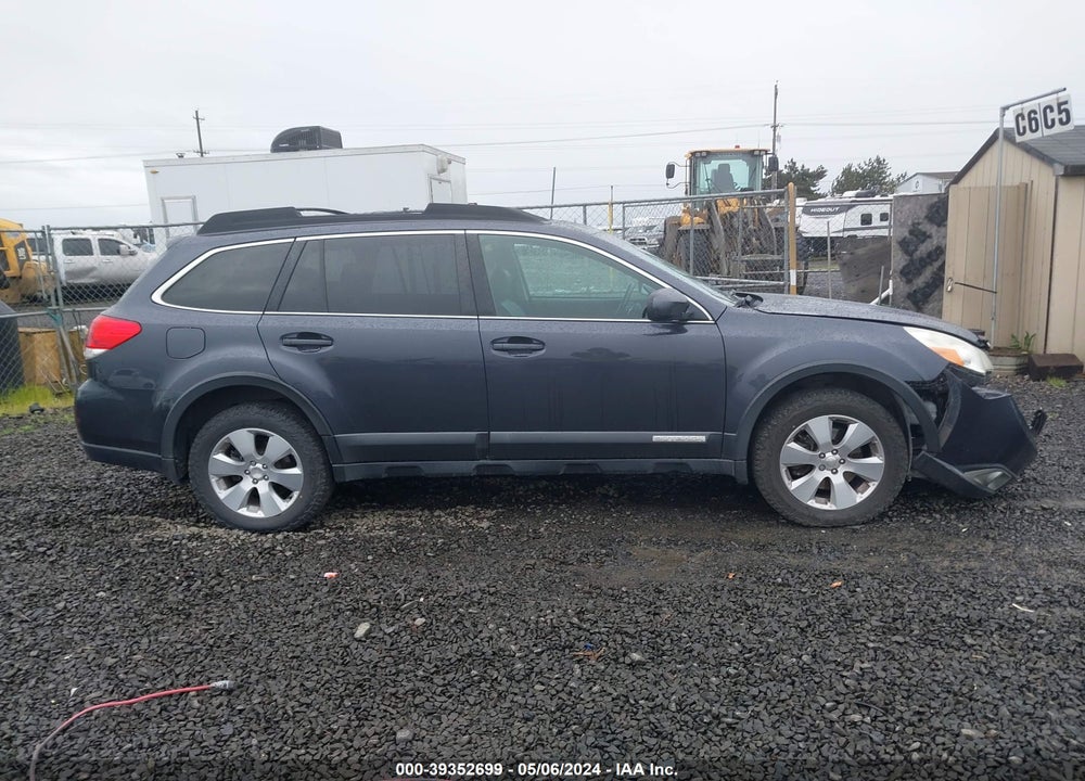 2011 SUBARU OUTBACK 3.6R LIMITED VIN: 4S4BRDLC8B2348577