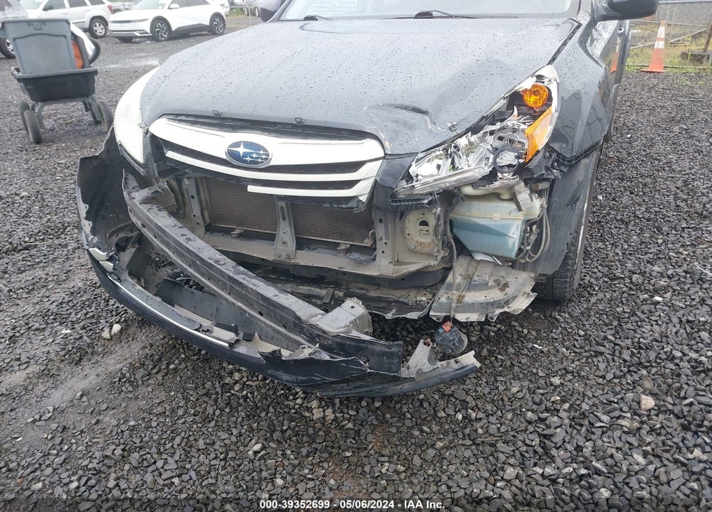 2011 SUBARU OUTBACK 3.6R LIMITED VIN: 4S4BRDLC8B2348577