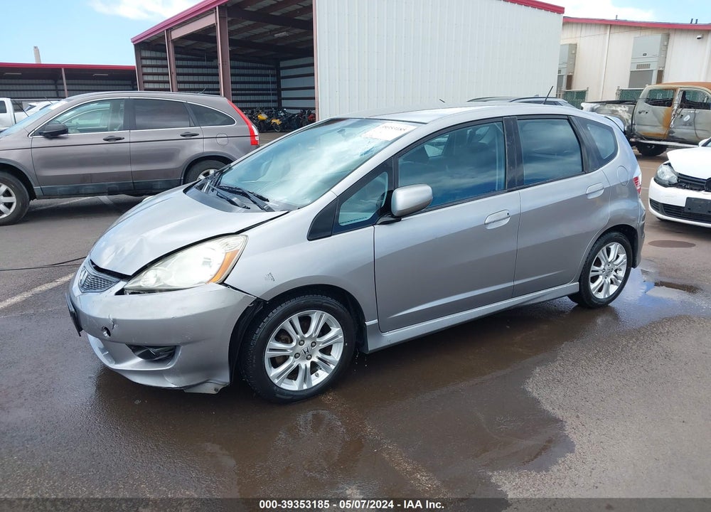 2009 HONDA FIT SPORT VIN: JHMGE884X9S068568