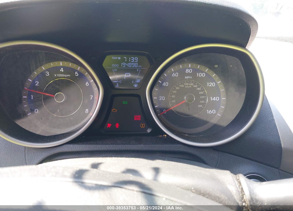 2012 HYUNDAI ELANTRA LIMITED (ULSAN PLANT) VIN: KMHDH4AE1CU332369