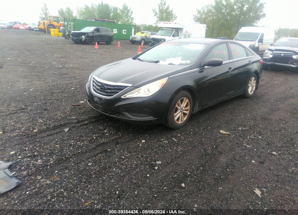 2011 HYUNDAI SONATA VIN: 5NPEB4AC4BH130966