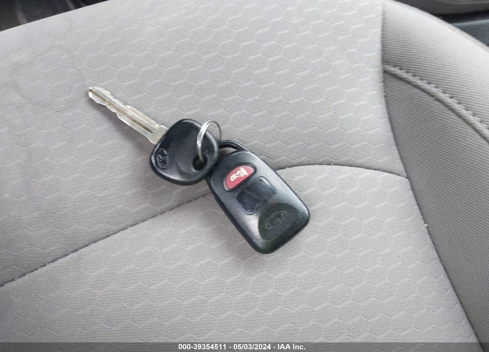 2019 HYUNDAI ELANTRA SEL VIN: KMHD84LF6KU768817